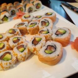 Sushi Sashi ( Okasushi )
