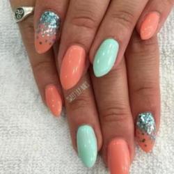 Sweet Lily Nails