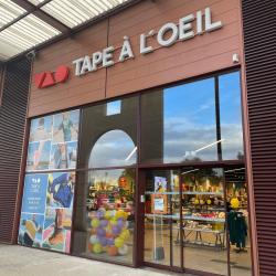 Tape à L'oeil -  Begles
