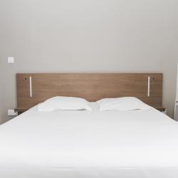 Terres De France - Appart Hotel Quimper