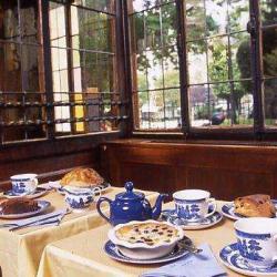 The Tea Caddy