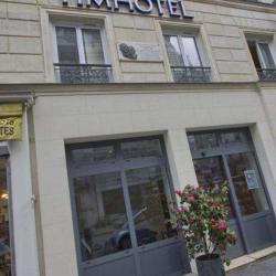 Timhotel Le Louvre