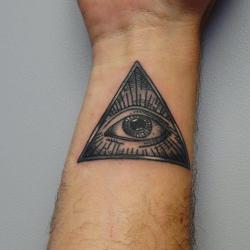 Titof Leti Tatouage Percing