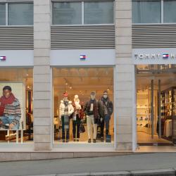 Tommy Hilfiger