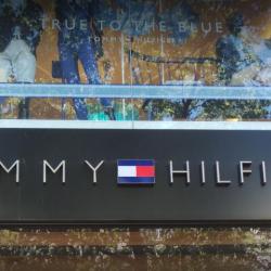 Tommy Hilfiger