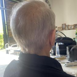 Ton & Lumière Coiffeuse à Domicile