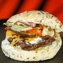 Tonton Burger Et Lulu Farfalle