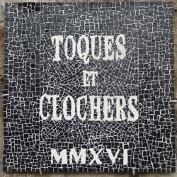 Toques Et Clochers