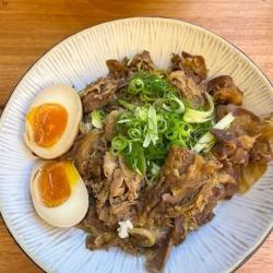 Tori Menya