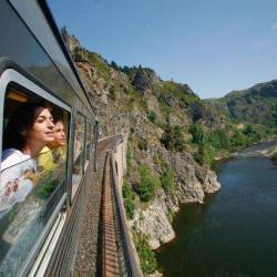 Train Touristique Des Gorges De L'allier