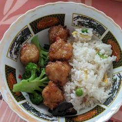 Traiteur Rong Fa Ou Rongfa Sushi