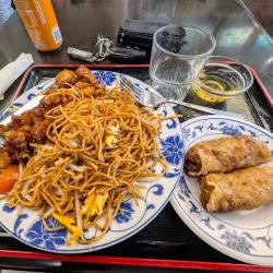 Traiteur Rong Fa Ou Rongfa Sushi