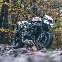 Triumph Saint Etienne