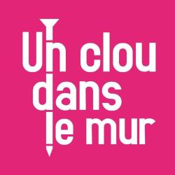 Un Clou Dans Le Mur