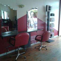 Un'hair Coiffure