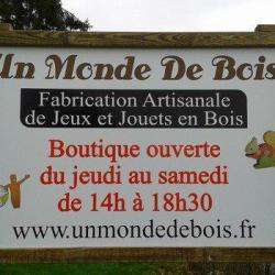 Un Monde De Bois