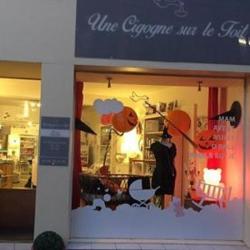 Une Cigogne Sur Le Toit