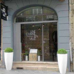 Une Cuisine En Ville