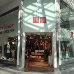 Uniqlo