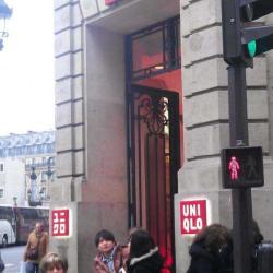 Uniqlo Opéra