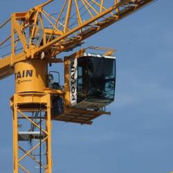 Valente Grue Assistance