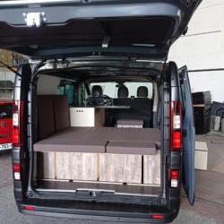 Van-away Paris Ouest - Location De Vans Aménagés