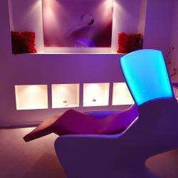 Vestiaire Chic Institut Lounge