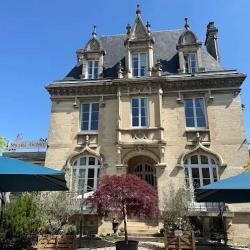 Villa Signolle By Michel Gonet
