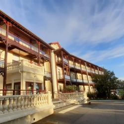 Village Club Igesa Enval