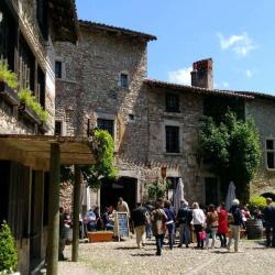 Village De Pérouges