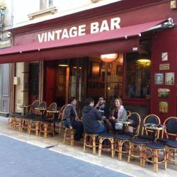 Vintage Bar