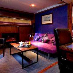 Vip Paris Yacht Hotel