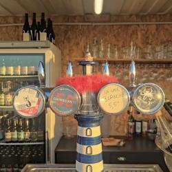 West  Bar