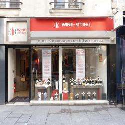Wine-sitting Montmartre