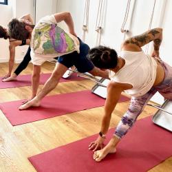 Yoga Nantes - Yug In
