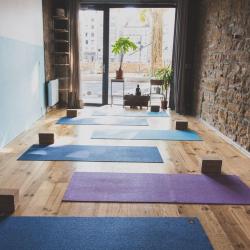 Yokai Lyon - Yoga Lyon