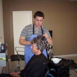 Yvan Salinas Coiffure