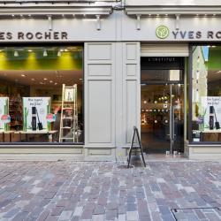 Yves Rocher