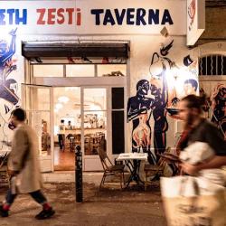Zesti Taverna