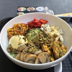 Zi Bowl Restaurant