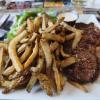Faux filet sauce roquefort et frites