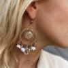 Boucles d’oreilles en plaqué or – création originale avec pampilles cristal, parfaites pour illuminer vos tenues.