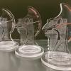 Découpe et Gravure verre pour trophées et objets publicitaires à Bourges (18)