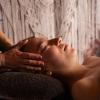 Séance de Massage KoBiDo pour maintenir et retrouver la jeunesse du visage, du cou et du decolleté.