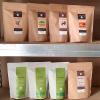 Sélection de cafés arabica de pure origine ou de mélange équilibrés en dosette souple compatible Senseo.