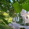 Chalet des Loups : Séjour bien-être et luxe à 5 minutes de Luxeuil-les-Bains