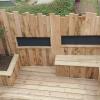 Habillage des murs extérieurs en bois avec aménagement " banc , étagère, bac a planté etc ..." 