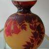 Vase Gallé aux clématites. Agendor achat vente objets d'art et de colection a Saintes Charente Maritime.