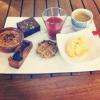 Café gourmand dans la cafétéria d'Alinéa