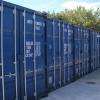 Une des allées de Box de Stockage: Ouvert 24/7. Super pratique, ouvert en dehors des heures de bureau!!